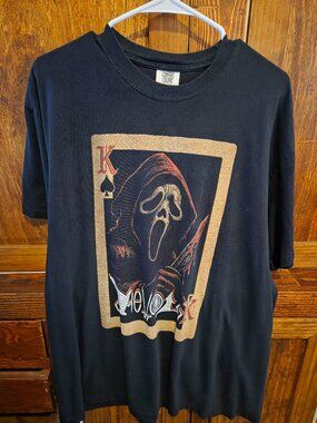 XL Black Heavy T-shirt with print